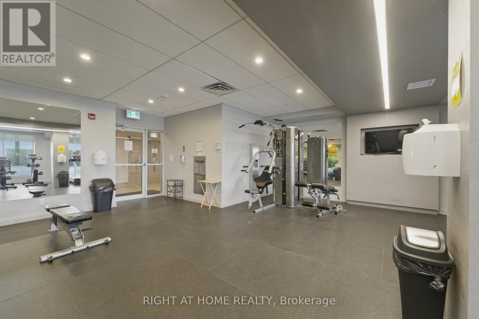 503 - 2 Adam Sellers Street, Markham, Ontario  L6B 1P2 - Photo 37 - N12954794