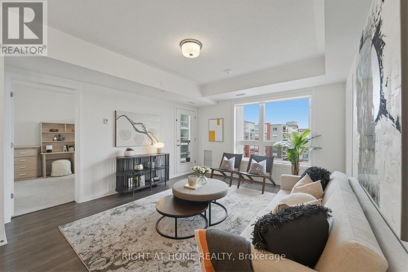 503 - 2 Adam Sellers Street, Markham, Ontario  L6B 1P2 - Photo 7 - N12954794