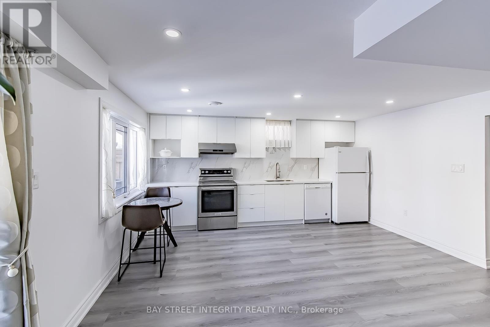 Bsmt - 50 Drizzel Crescent, Richmond Hill, Ontario  L4E 2G8 - Photo 2 - N12954796