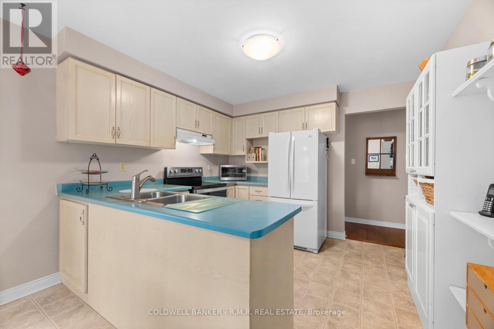 17 St John's Court, Uxbridge, Ontario  L9P 1M3 - Photo 11 - N12954834