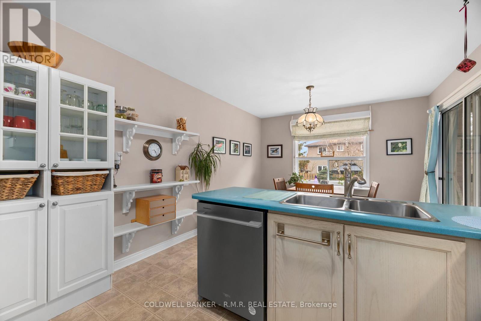 17 St John's Court, Uxbridge, Ontario  L9P 1M3 - Photo 12 - N12954834