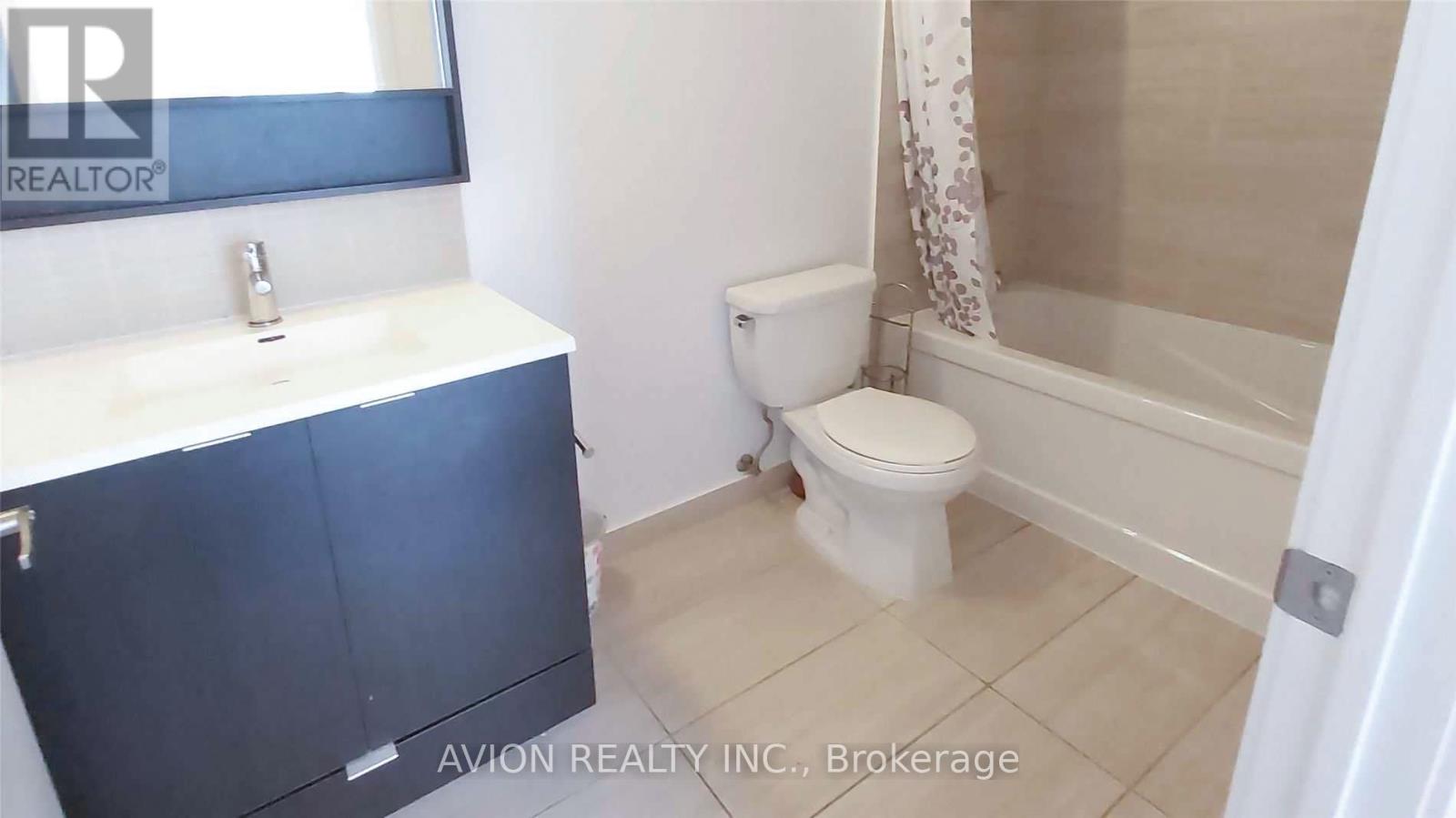 1504 - 2560 Eglinton Avenue W, Mississauga, Ontario  L5M 5R1 - Photo 11 - W12954798