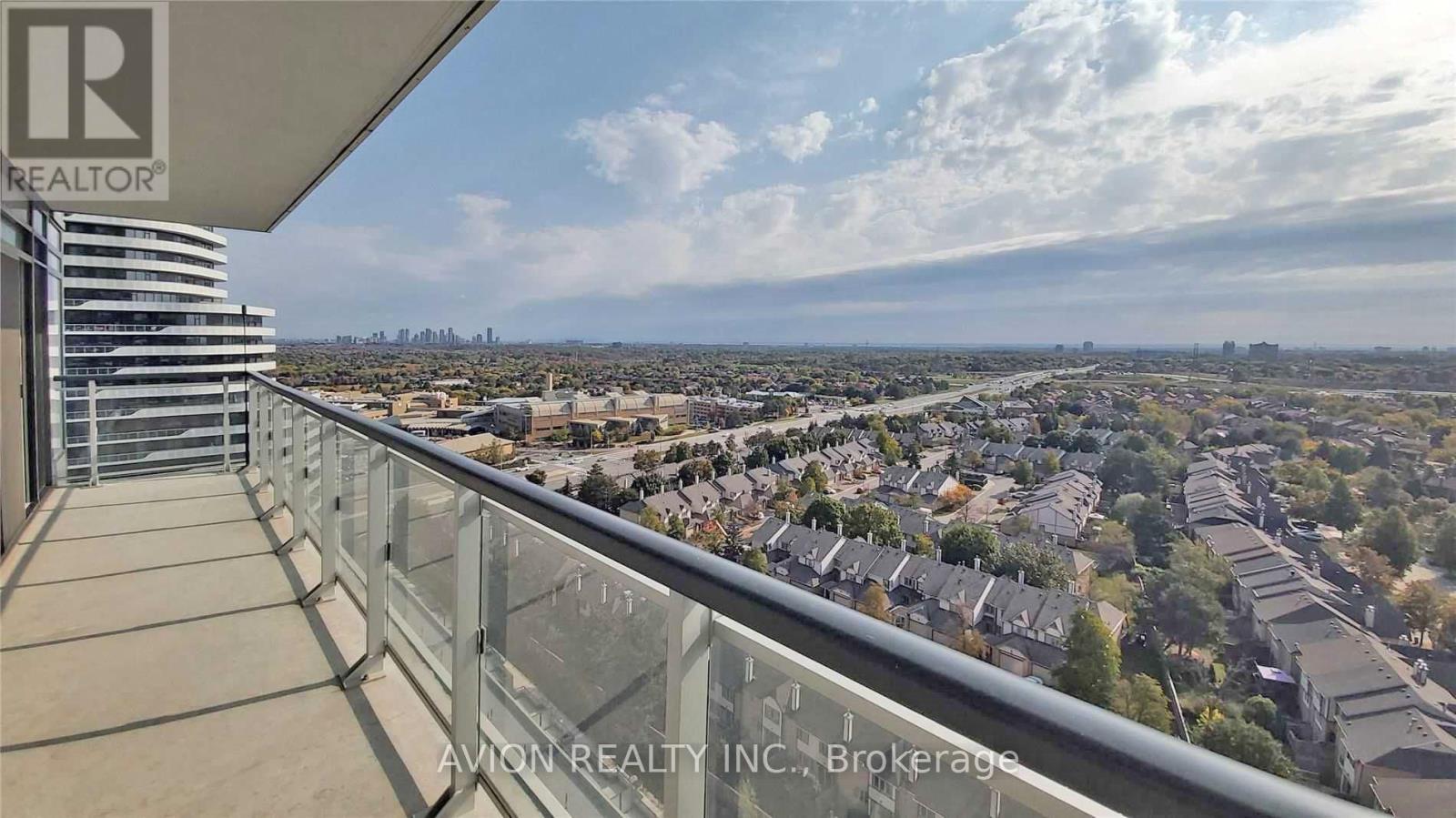 1504 - 2560 Eglinton Avenue W, Mississauga, Ontario  L5M 5R1 - Photo 15 - W12954798