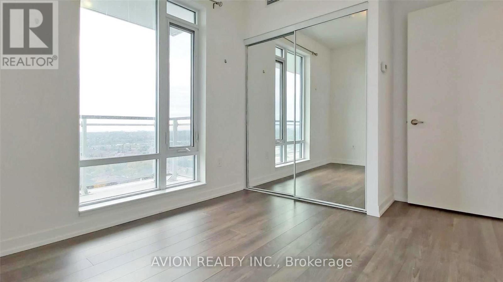 1504 - 2560 Eglinton Avenue W, Mississauga, Ontario  L5M 5R1 - Photo 5 - W12954798