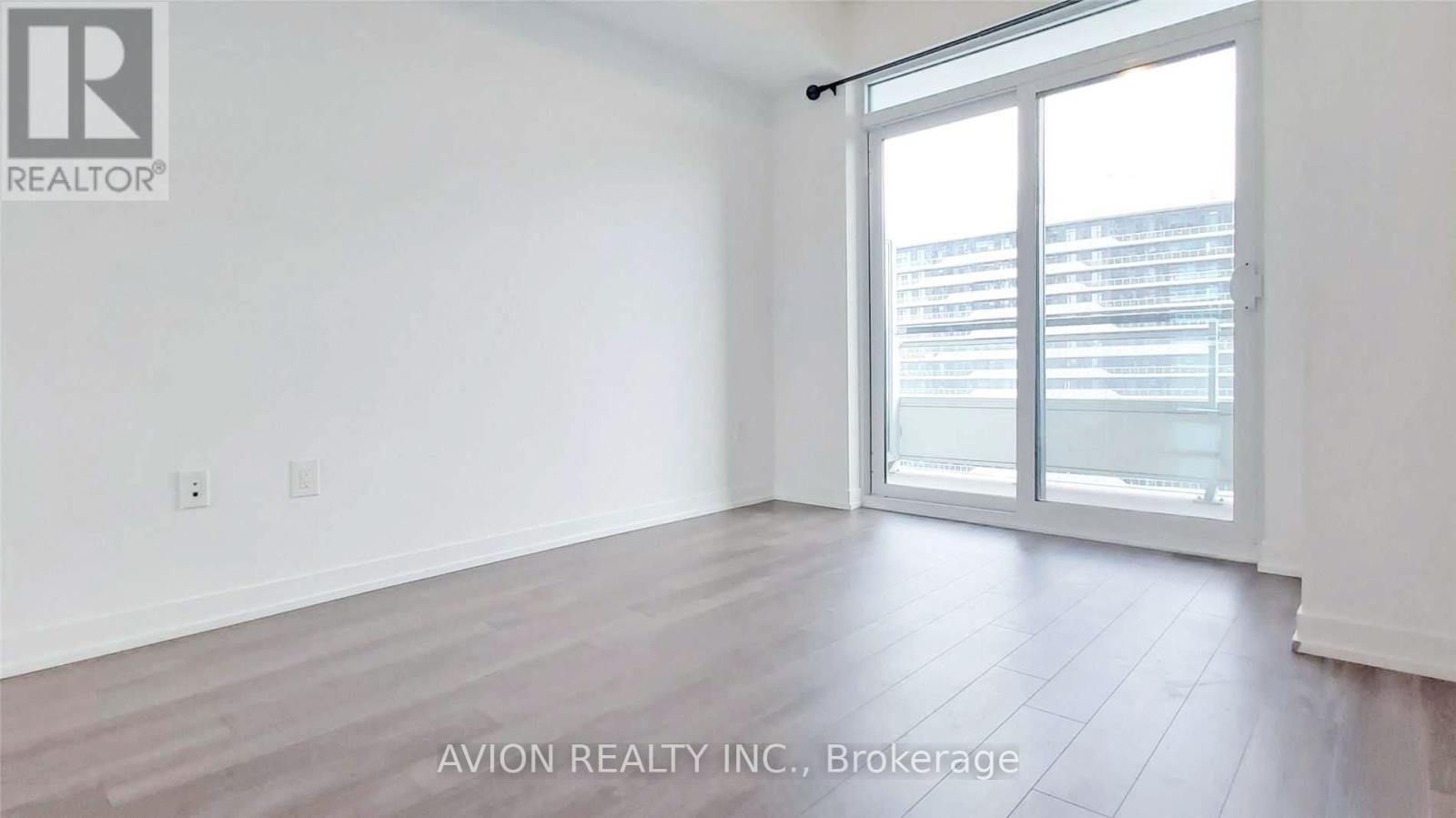 1504 - 2560 Eglinton Avenue W, Mississauga, Ontario  L5M 5R1 - Photo 7 - W12954798