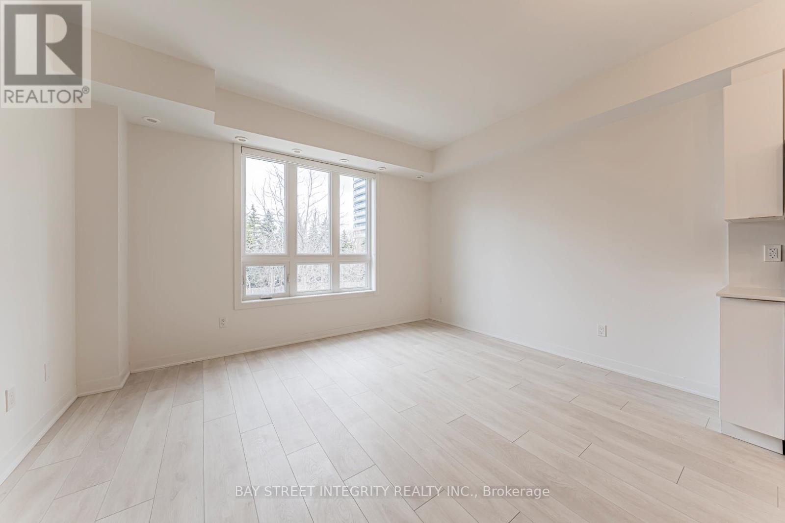 7 - 4045 Hickory Drive, Mississauga, Ontario  L4W 1L1 - Photo 11 - W12954824