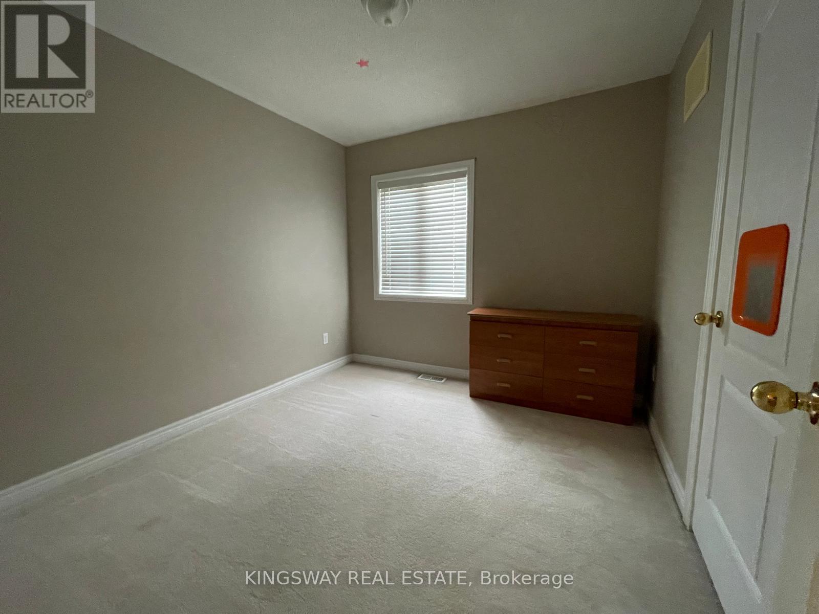 406 Black Drive, Milton, Ontario  L9T 6R8 - Photo 12 - W12954838