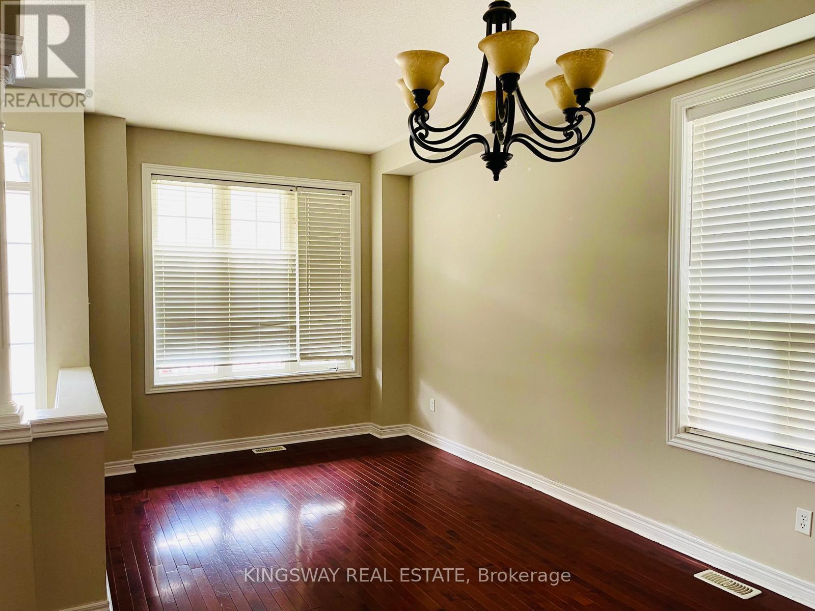 406 Black Drive, Milton, Ontario  L9T 6R8 - Photo 6 - W12954838