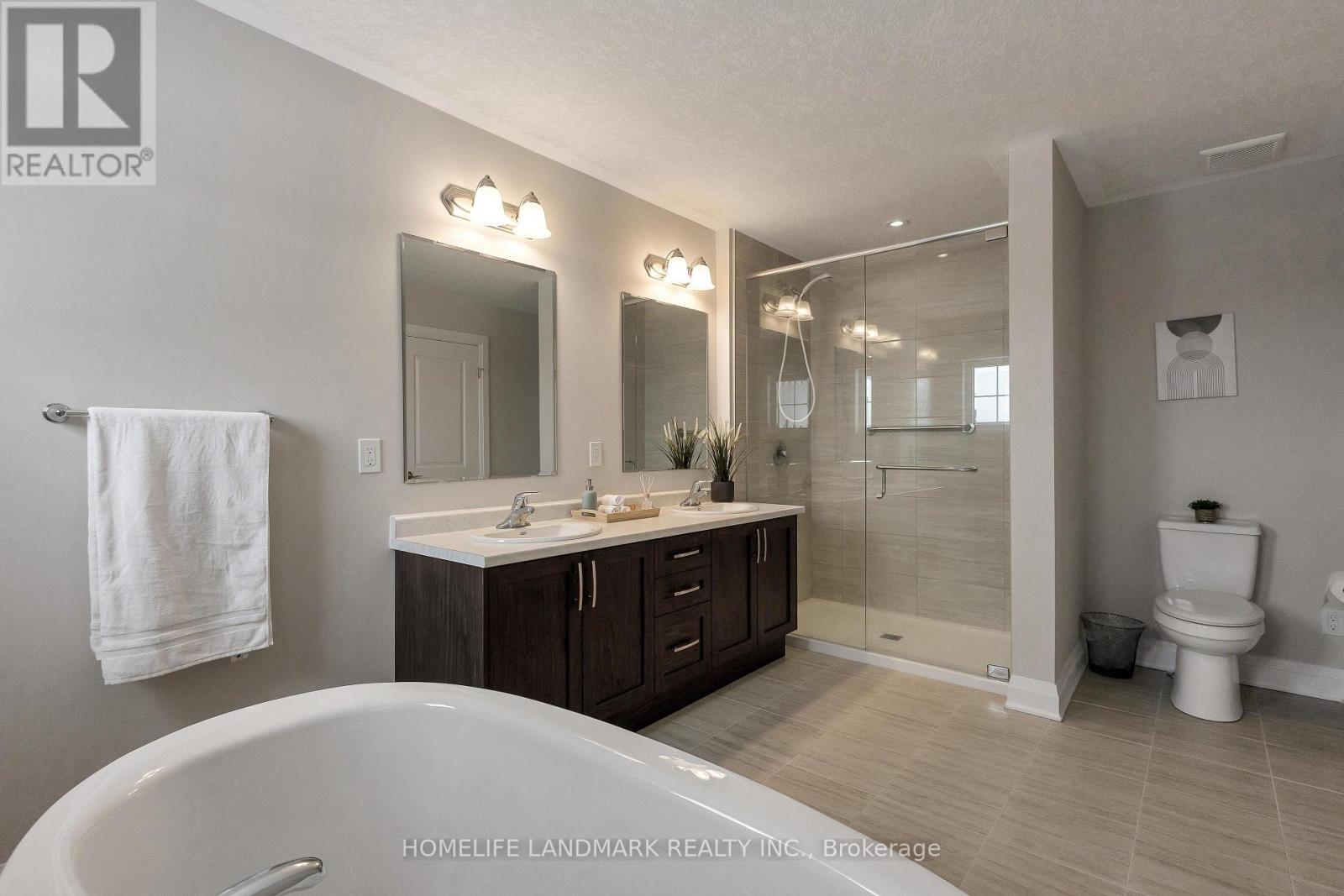 286 Chokecherry Crescent, Waterloo, Ontario  N2V 0C3 - Photo 23 - X12954802