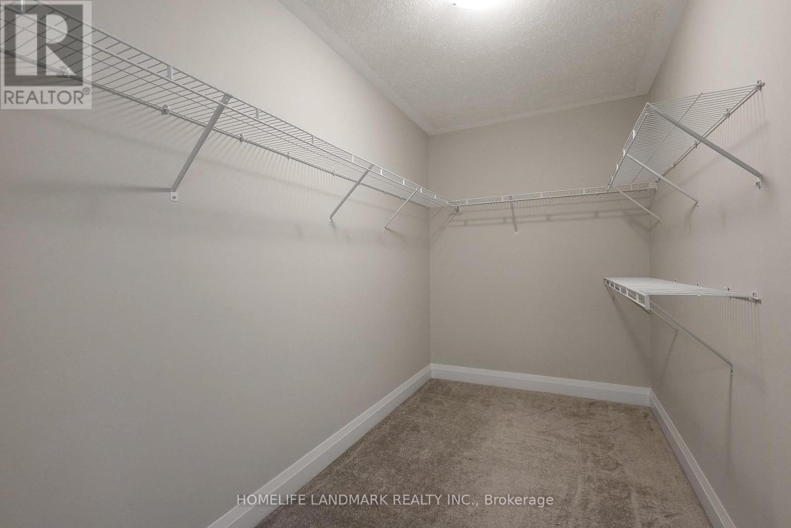 286 Chokecherry Crescent, Waterloo, Ontario  N2V 0C3 - Photo 24 - X12954802