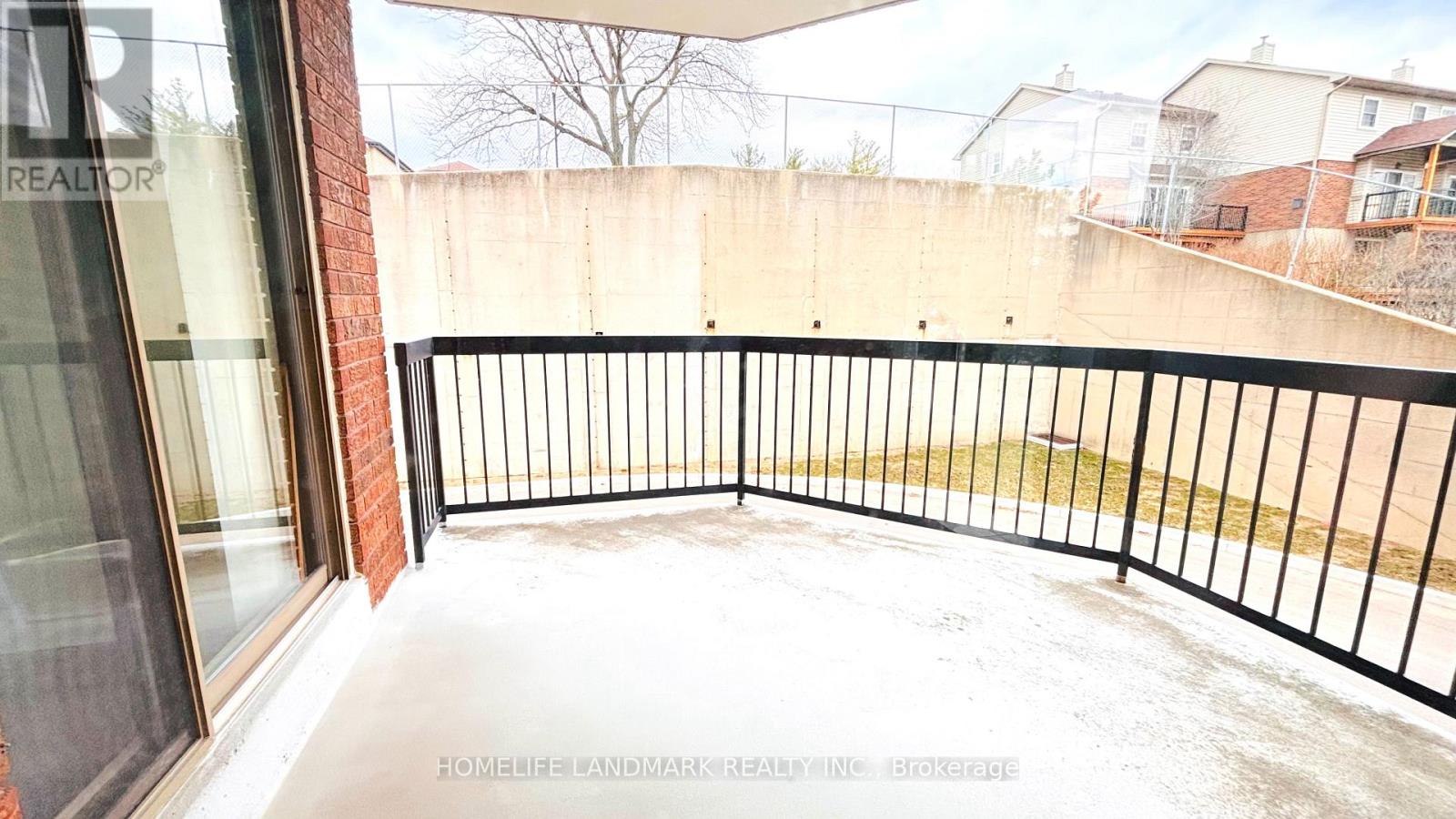 #207 - 300 Keats Way, Waterloo, Ontario  N2L 6E6 - Photo 13 - X12954810