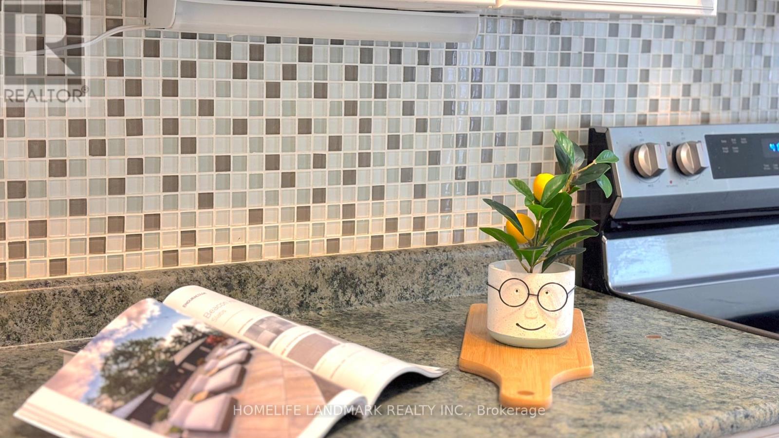 #207 - 300 Keats Way, Waterloo, Ontario  N2L 6E6 - Photo 15 - X12954810