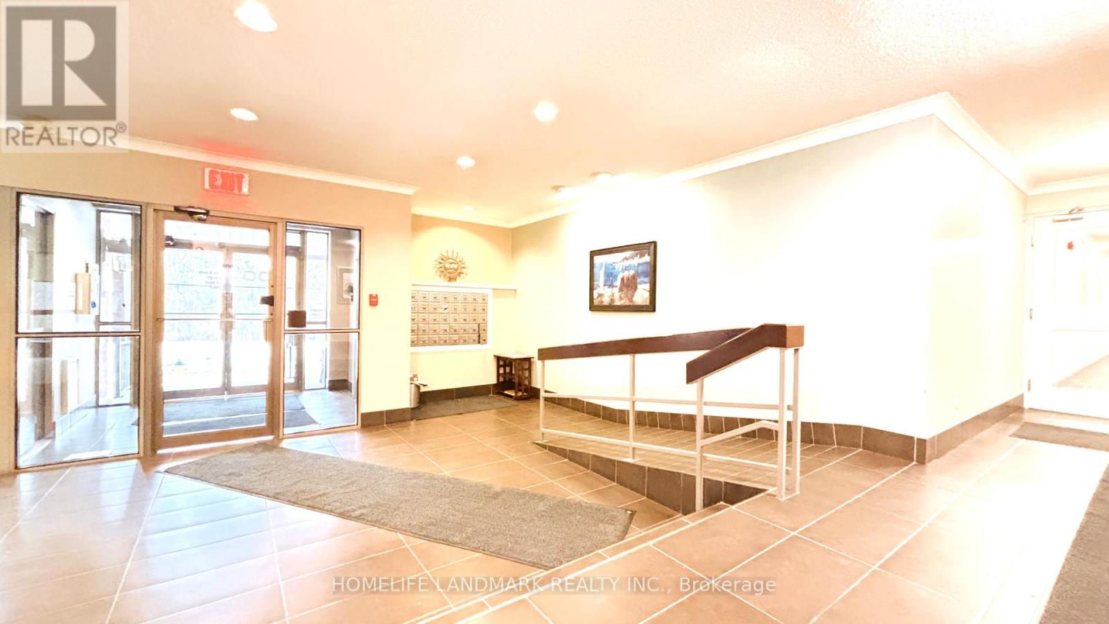 #207 - 300 Keats Way, Waterloo, Ontario  N2L 6E6 - Photo 27 - X12954810