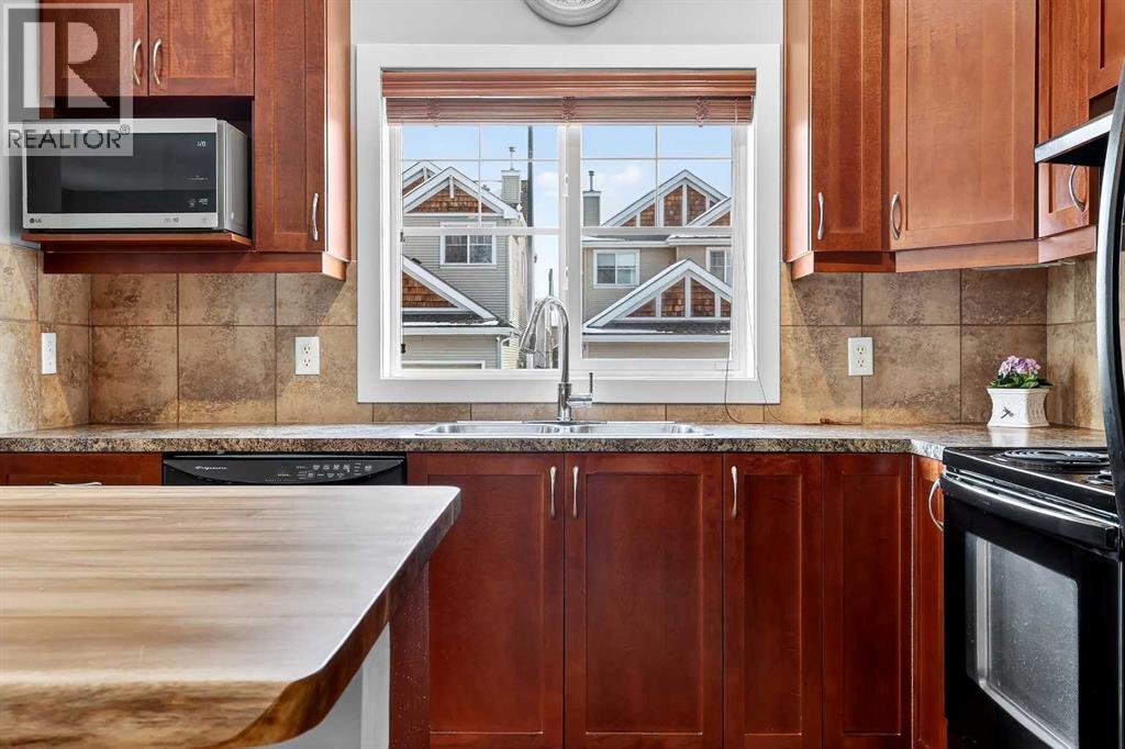 162 Cougartown Circle Sw, Calgary, Alberta  T3H 0A3 - Photo 17 - A2294214