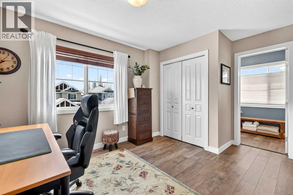 162 Cougartown Circle Sw, Calgary, Alberta  T3H 0A3 - Photo 33 - A2294214