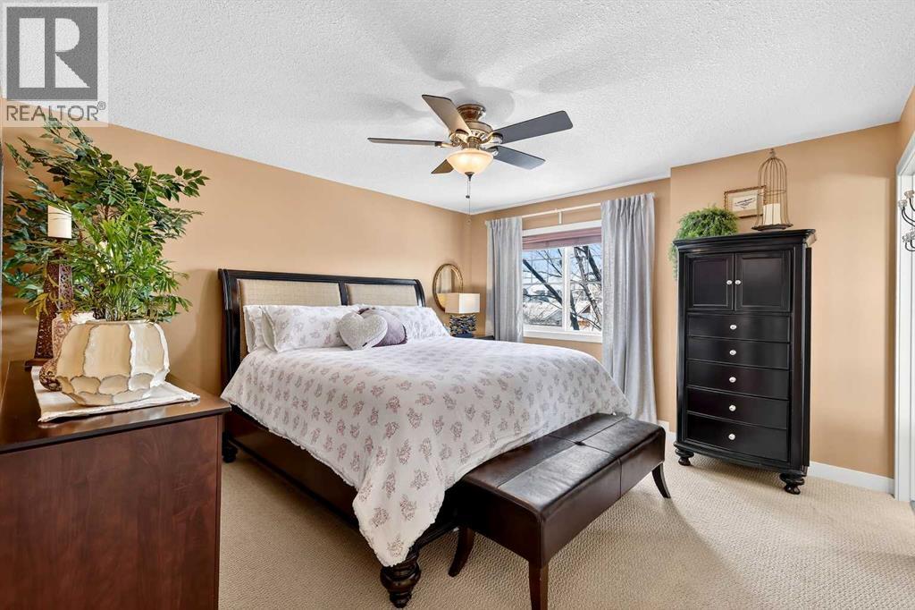 162 Cougartown Circle Sw, Calgary, Alberta  T3H 0A3 - Photo 25 - A2294214