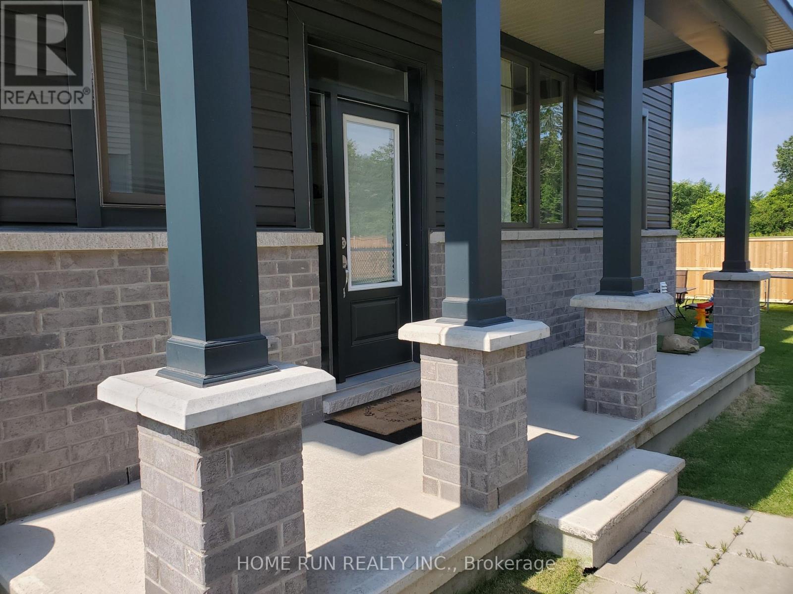 1018 Cedar Creek Drive, Ottawa, Ontario  K1X 0G4 - Photo 16 - X12954872