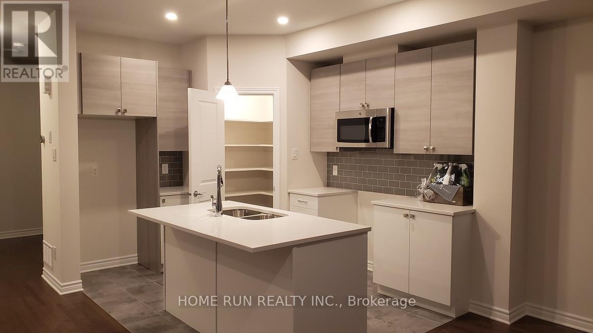 1018 Cedar Creek Drive, Ottawa, Ontario  K1X 0G4 - Photo 4 - X12954872