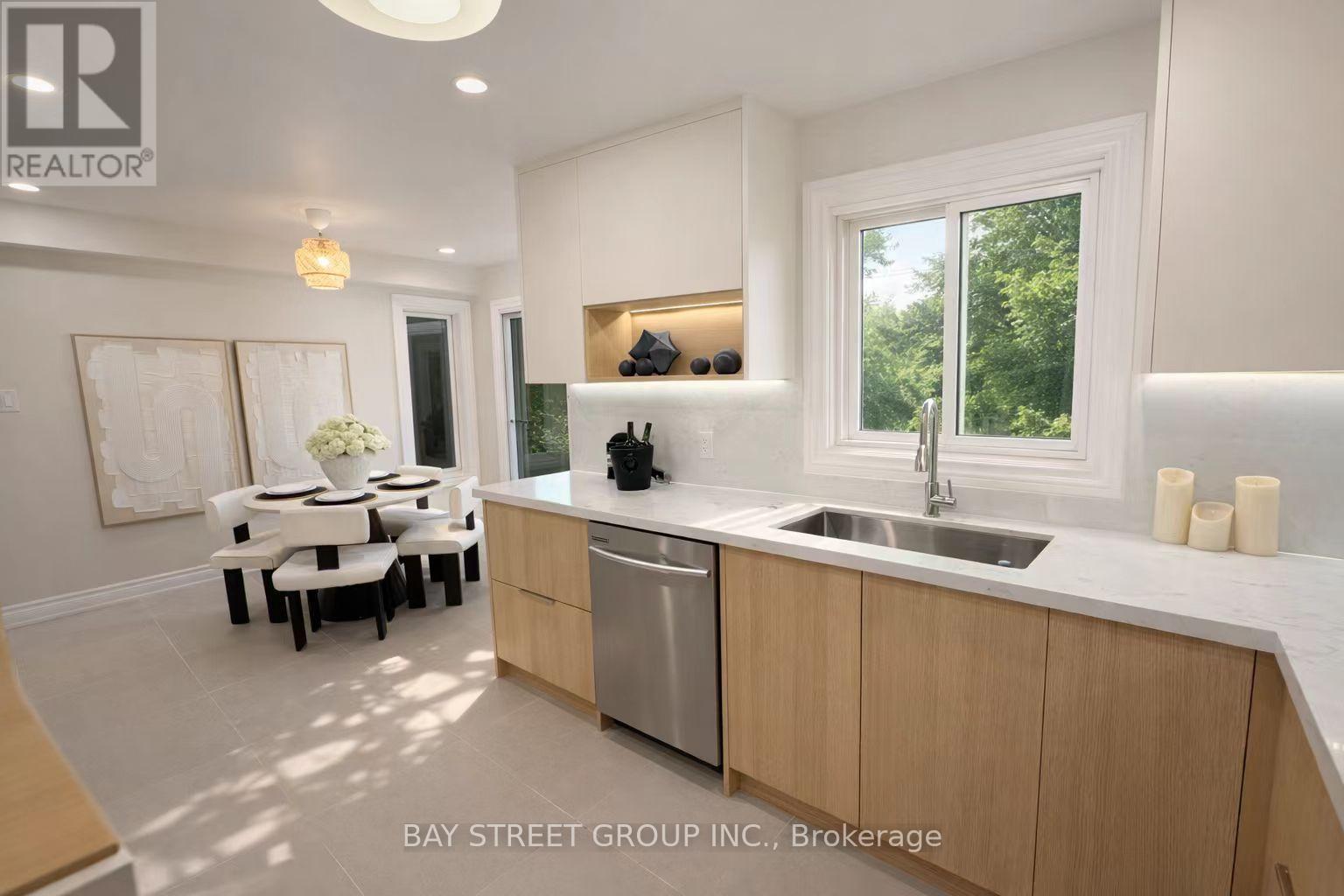 78 John Stiver Crescent, Markham, Ontario  L3R 9B3 - Photo 19 - N12954886