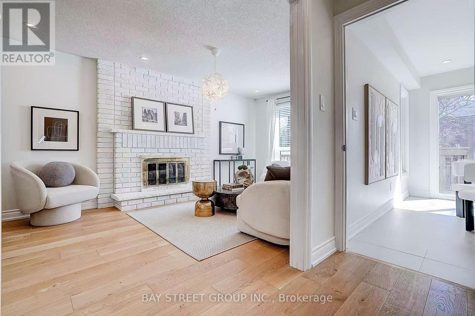 78 John Stiver Crescent, Markham, Ontario  L3R 9B3 - Photo 21 - N12954886