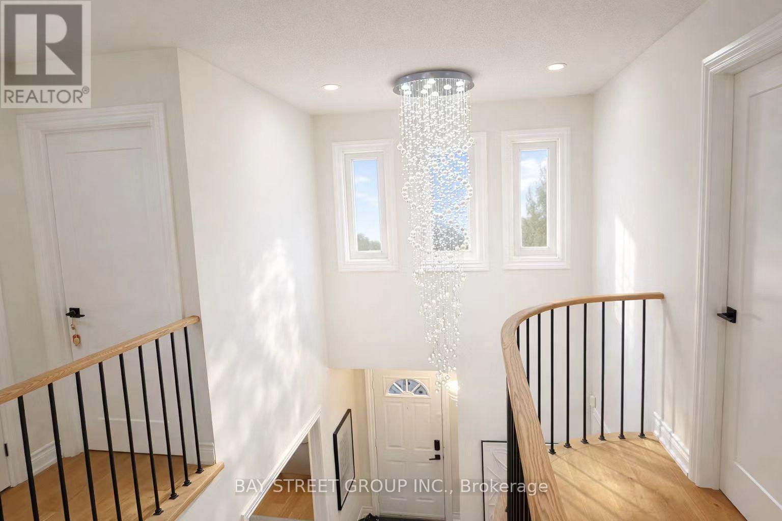 78 John Stiver Crescent, Markham, Ontario  L3R 9B3 - Photo 31 - N12954886