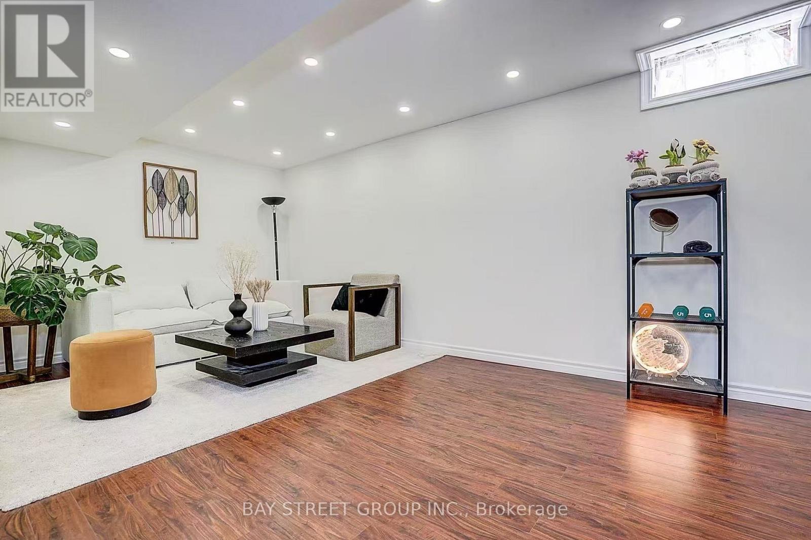 78 John Stiver Crescent, Markham, Ontario  L3R 9B3 - Photo 43 - N12954886