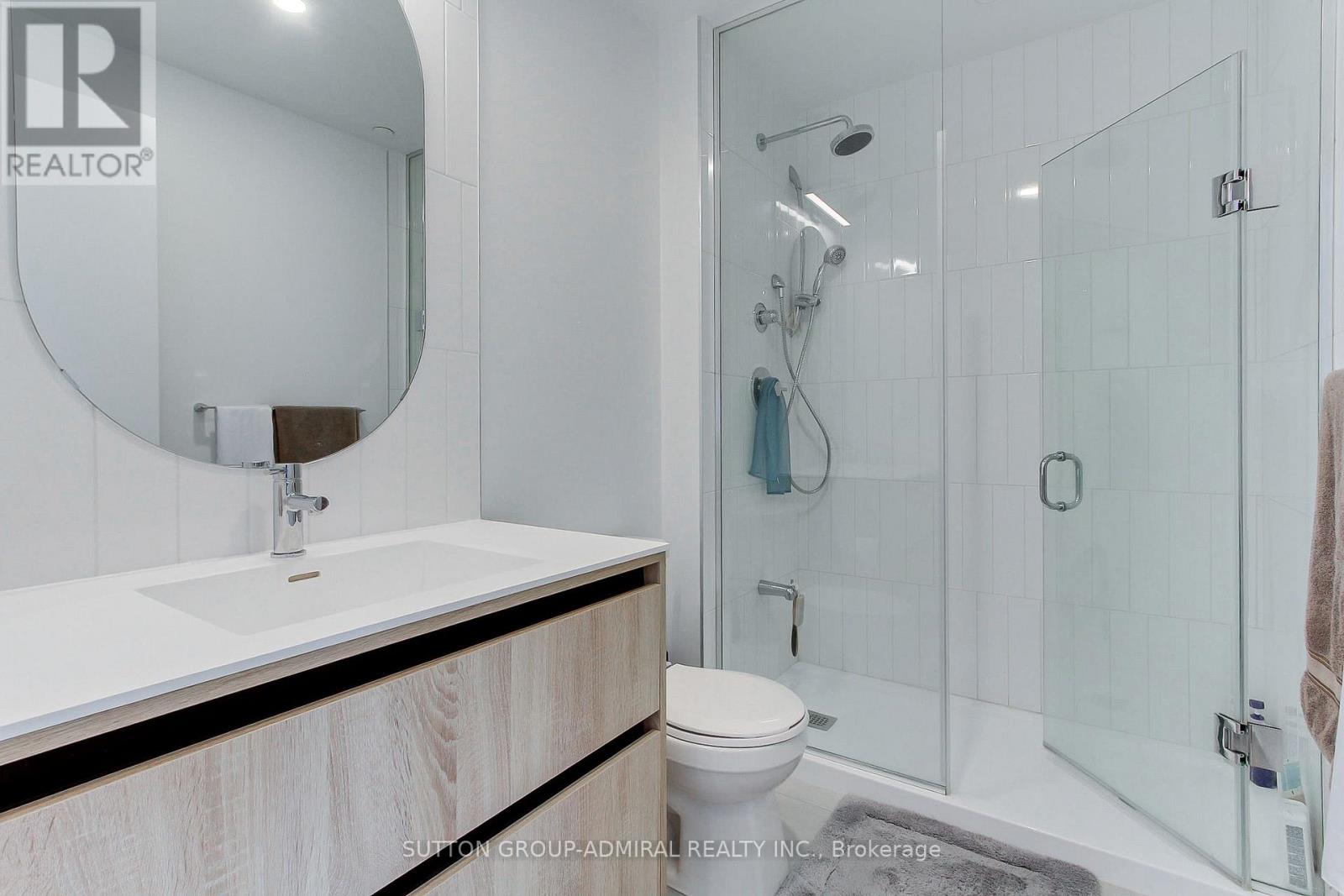 8 Beverley Glen, Vaughan, Ontario  L4J 0L5 - Photo 18 - N12954888