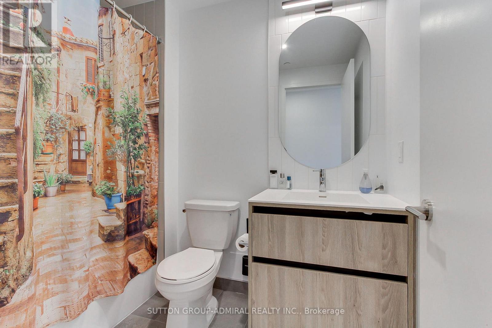 8 Beverley Glen, Vaughan, Ontario  L4J 0L5 - Photo 22 - N12954888