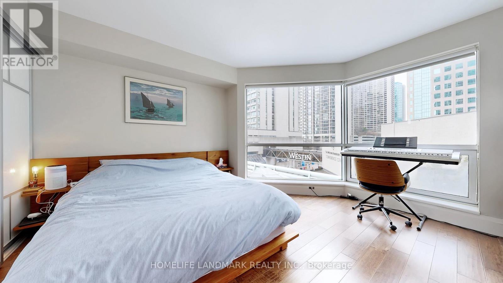 408 - 10 Queens Quay W, Toronto, Ontario  M5J 2R9 - Photo 14 - C12898182