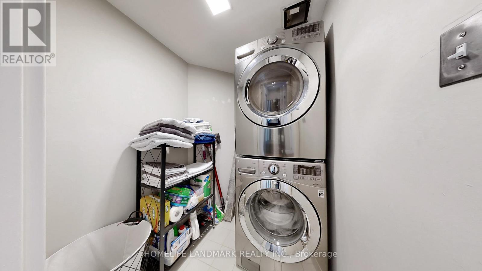 408 - 10 Queens Quay W, Toronto, Ontario  M5J 2R9 - Photo 18 - C12898182