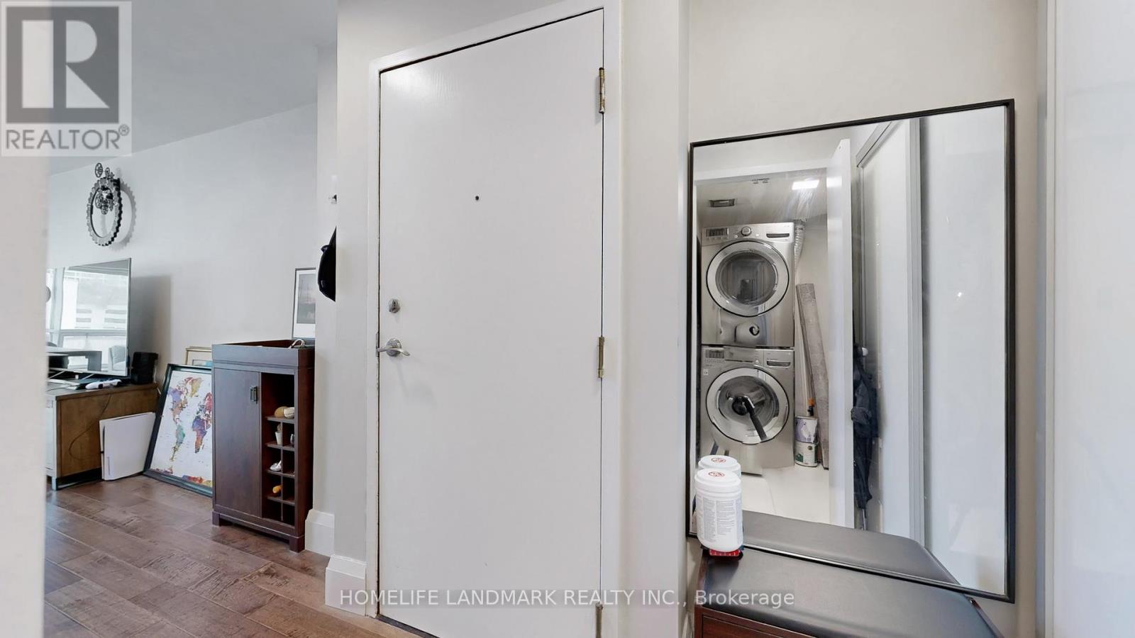 408 - 10 Queens Quay W, Toronto, Ontario  M5J 2R9 - Photo 19 - C12898182