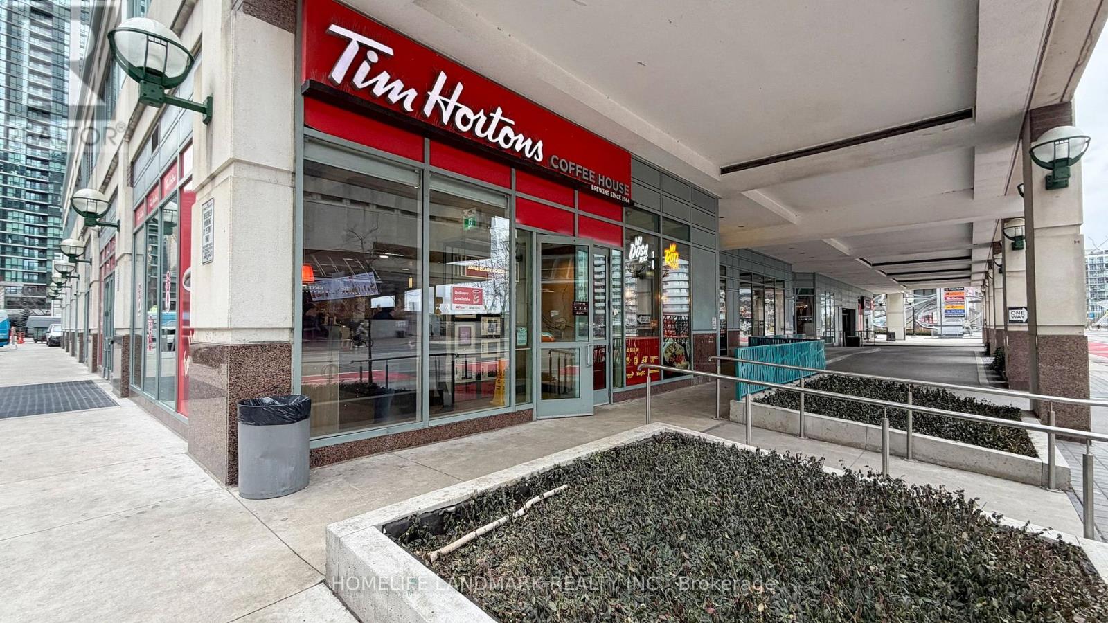 408 - 10 Queens Quay W, Toronto, Ontario  M5J 2R9 - Photo 35 - C12898182