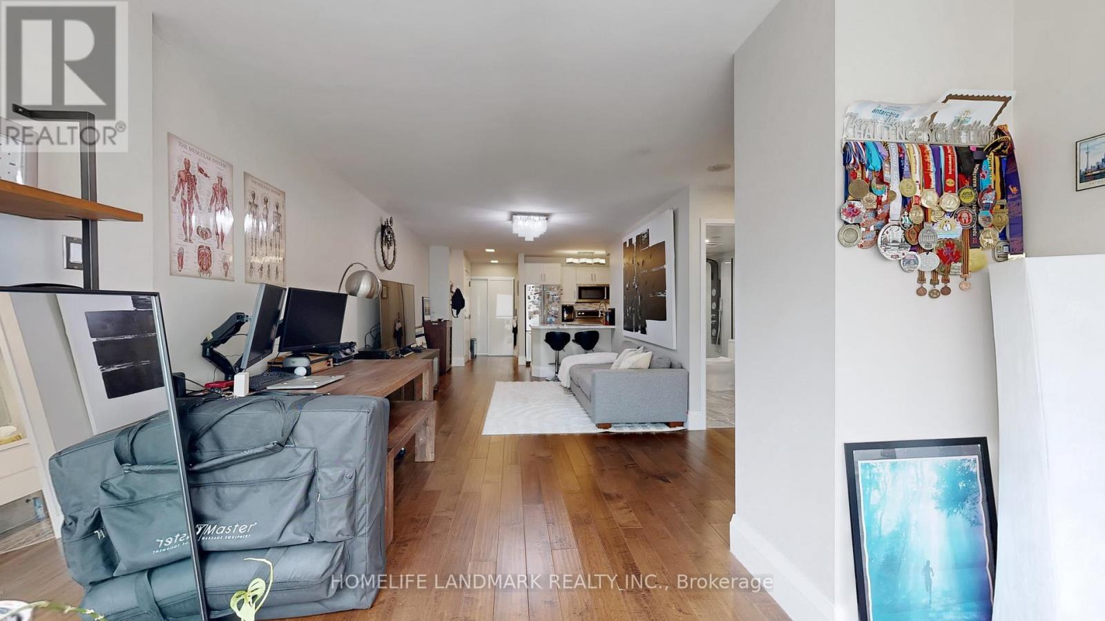 408 - 10 Queens Quay W, Toronto, Ontario  M5J 2R9 - Photo 8 - C12898182