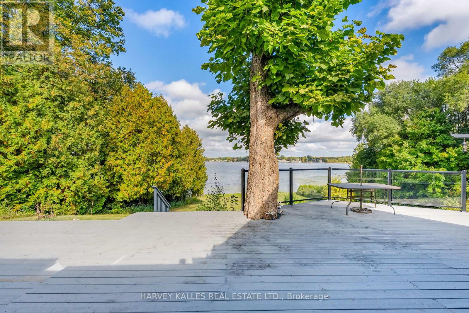 8 Oak Drive, Puslinch, Ontario  N0B 2J0 - Photo 11 - X12478056