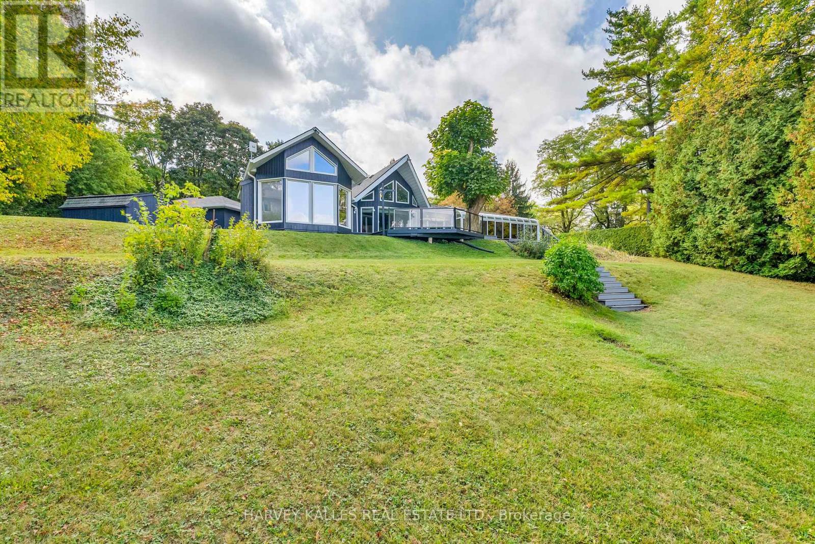 8 Oak Drive, Puslinch, Ontario  N0B 2J0 - Photo 27 - X12478056