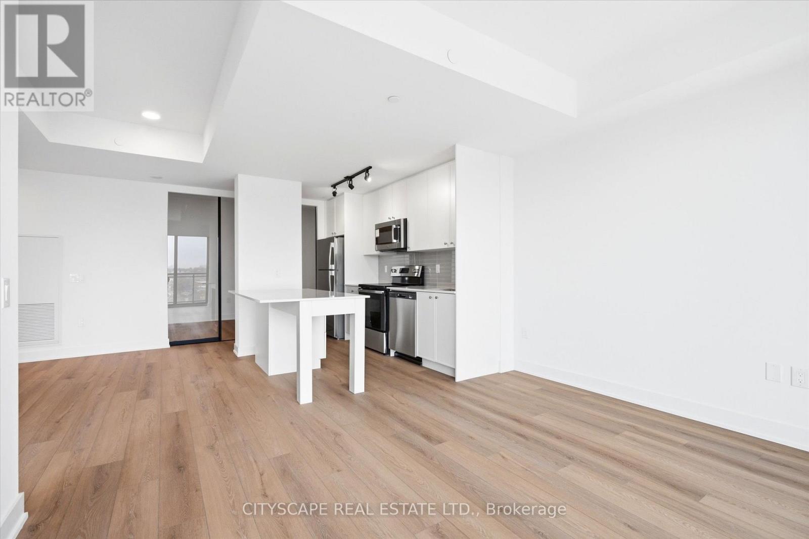 901 - 758 Dovercourt Road, Toronto, Ontario  M6H 0G7 - Photo 10 - W12954858