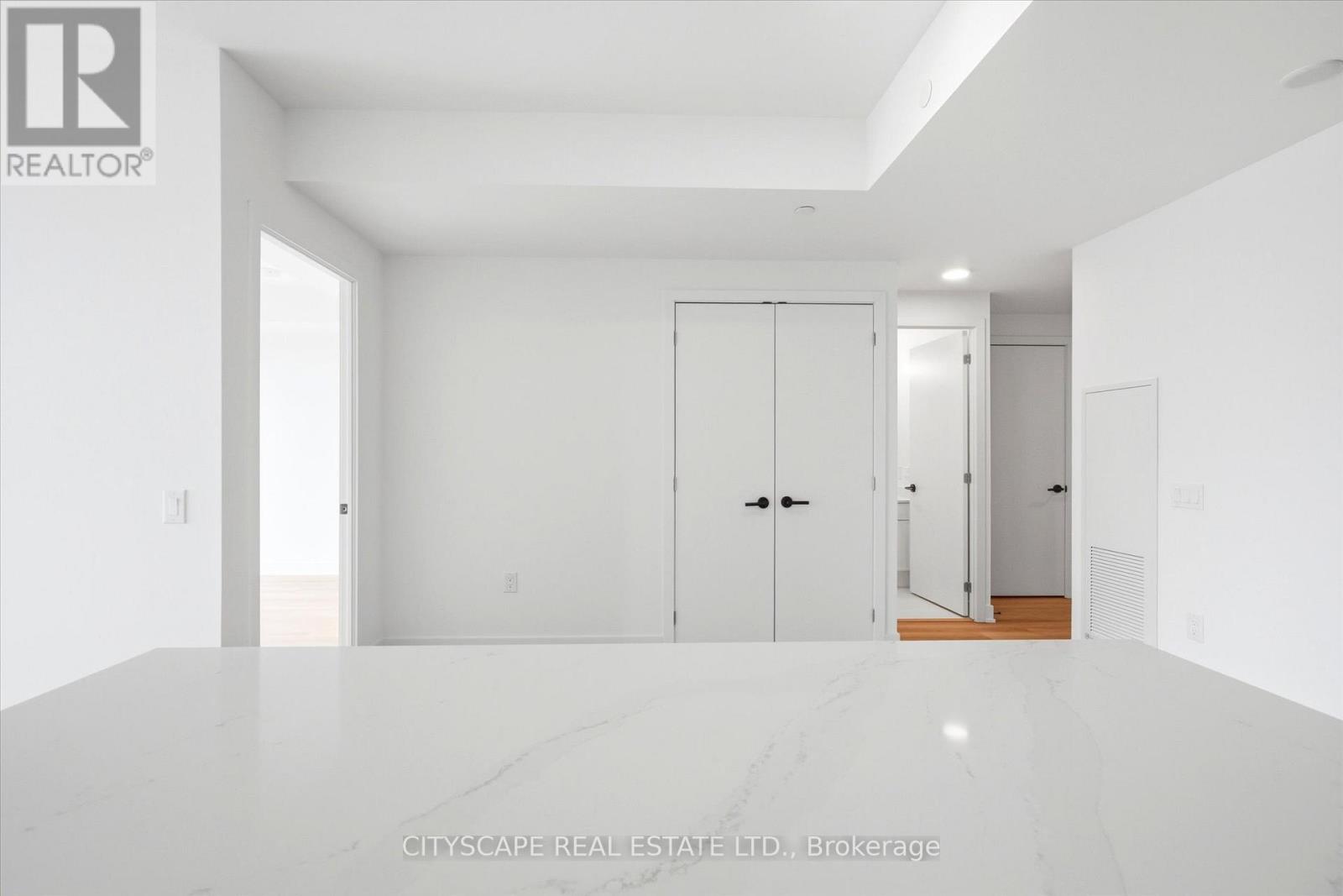 901 - 758 Dovercourt Road, Toronto, Ontario  M6H 0G7 - Photo 11 - W12954858