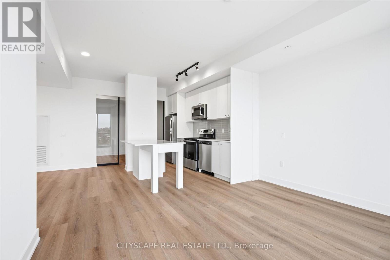 701 - 758 Dovercourt Road, Toronto, Ontario  M6H 0G7 - Photo 10 - W12954864