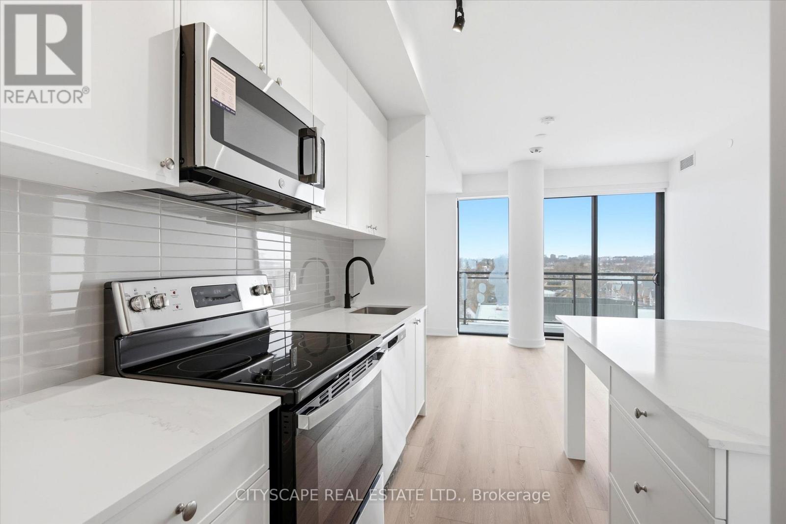 701 - 758 Dovercourt Road, Toronto, Ontario  M6H 0G7 - Photo 6 - W12954864