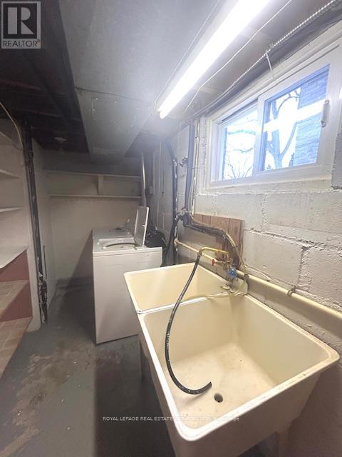 Basement - 6 Hiawatha Parkway, Mississauga, Ontario  L5G 3R7 - Photo 21 - W12954868