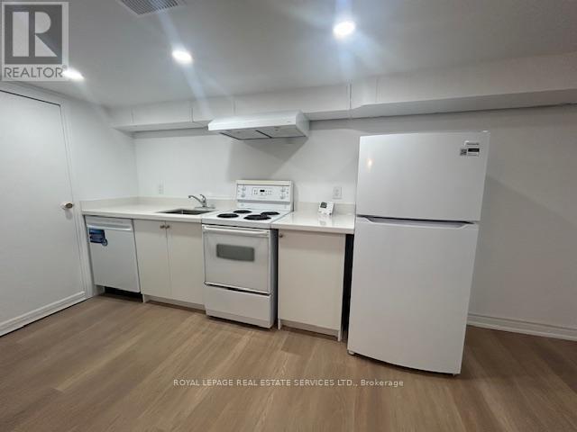 Basement - 6 Hiawatha Parkway, Mississauga, Ontario  L5G 3R7 - Photo 8 - W12954868