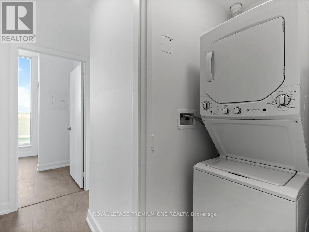 203 - 225 Veterans Drive, Brampton, Ontario  L7A 5L7 - Photo 12 - W12954892