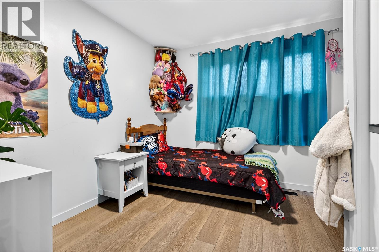 1365 Prince Crescent, Moose Jaw, Saskatchewan  S6H 6E6 - Photo 32 - SK032027