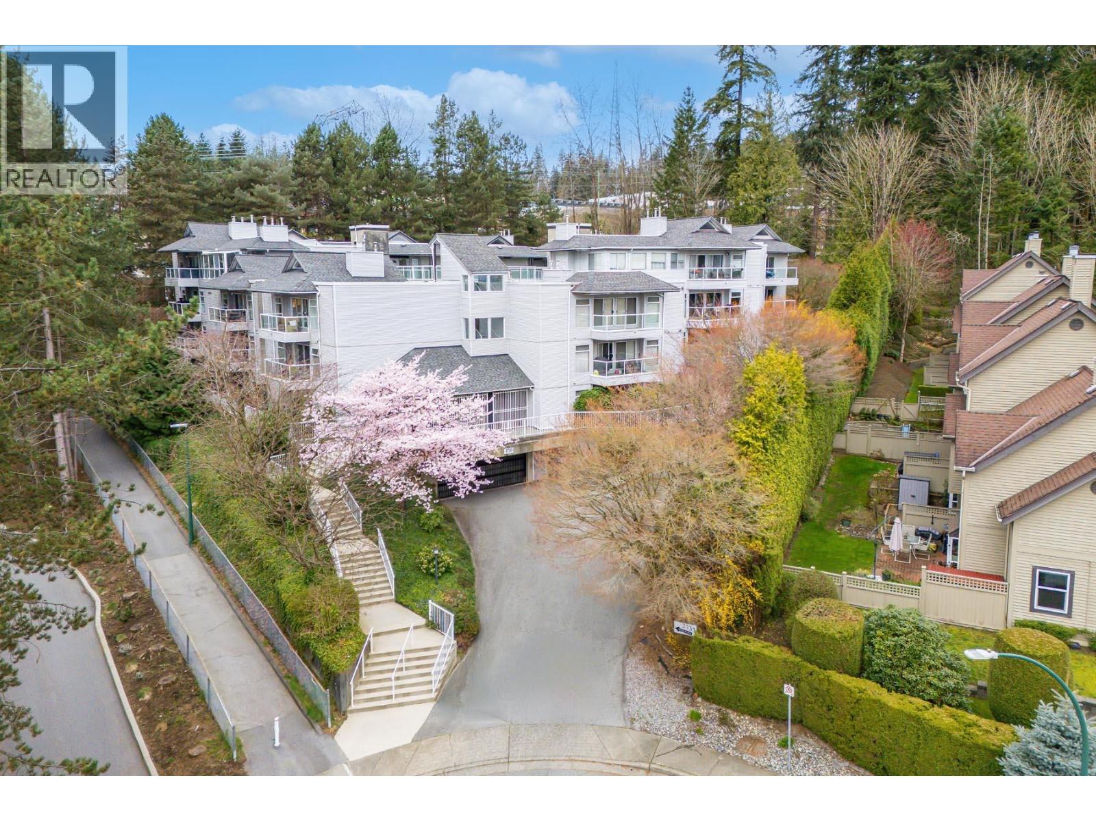 203 2733 ATLIN PLACE, Coquitlam, British Columbia