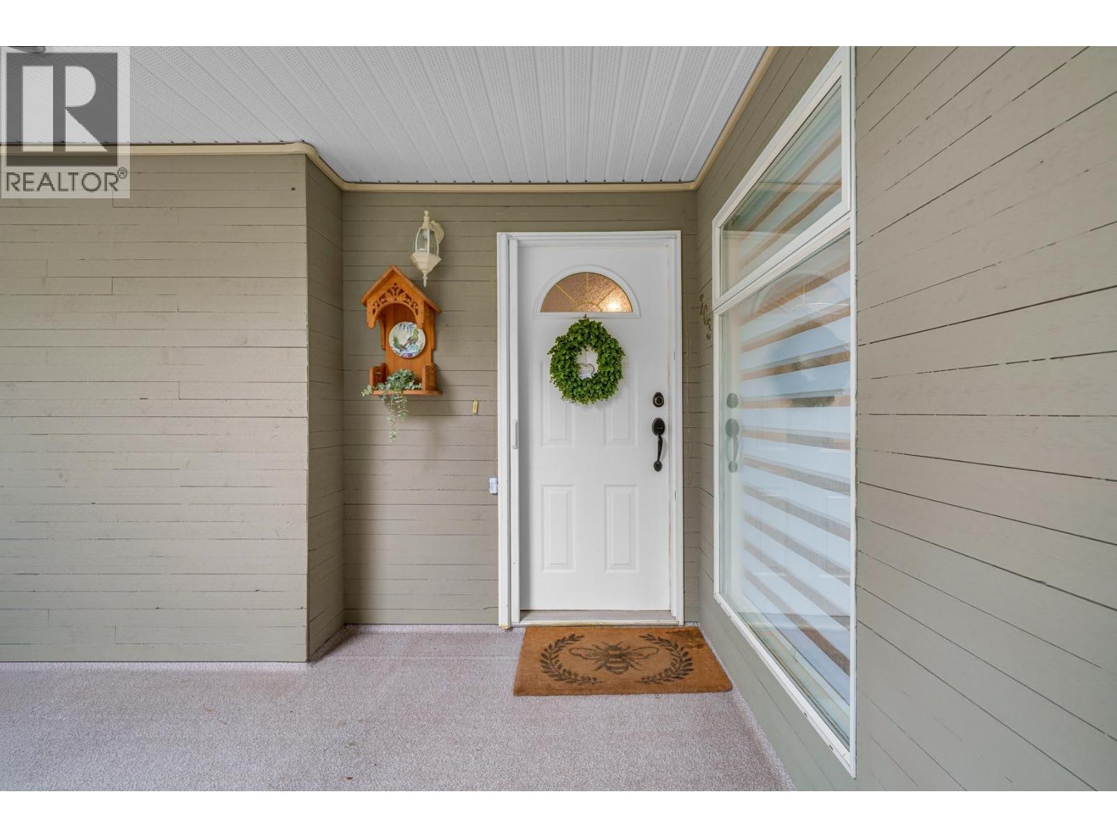 203 2733 Atlin Place, Coquitlam, British Columbia  V3C 5B1 - Photo 3 - R3106804