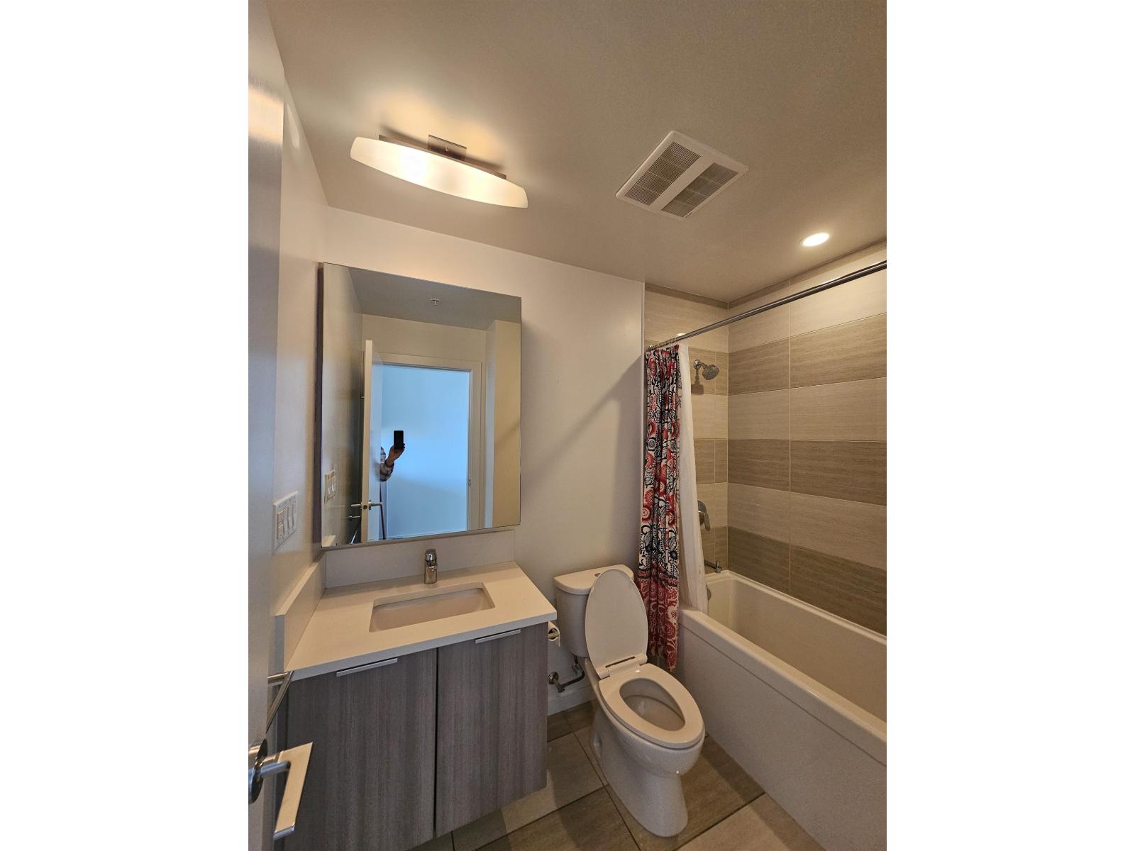 317 13308 Central Avenue, Surrey, British Columbia  V3T 0M4 - Photo 13 - R3100923