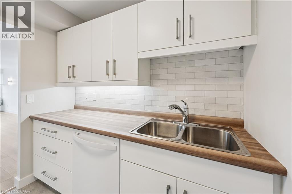 358 Waterloo Avenue Unit# 902, Guelph, Ontario  N1H 7Y3 - Photo 10 - 40817181