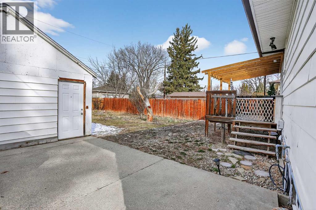 536 21 Street S, Lethbridge, Alberta  T1J 3K3 - Photo 32 - A2298469