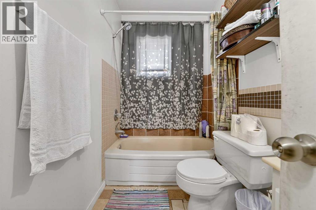 536 21 Street S, Lethbridge, Alberta  T1J 3K3 - Photo 12 - A2298469