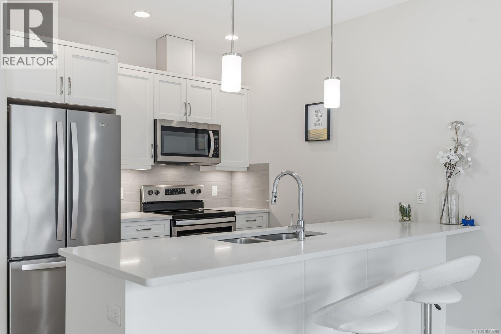 110 1800 Summerhill Pl, Nanaimo, British Columbia  V9S 0C7 - Photo 4 - 1030798